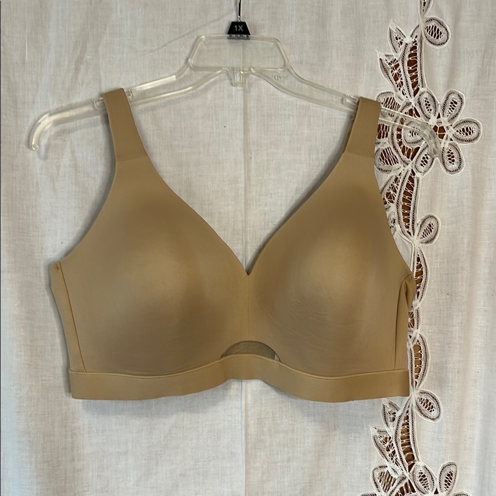 NWOT Cacique Comfort Bliss Tan No Wire Bra Full Coverage